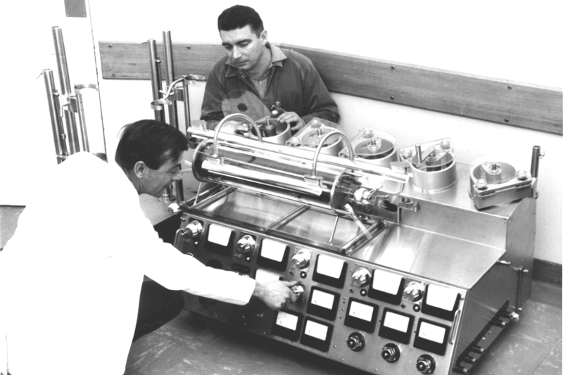 An Alfred heart -lung machine in 1963