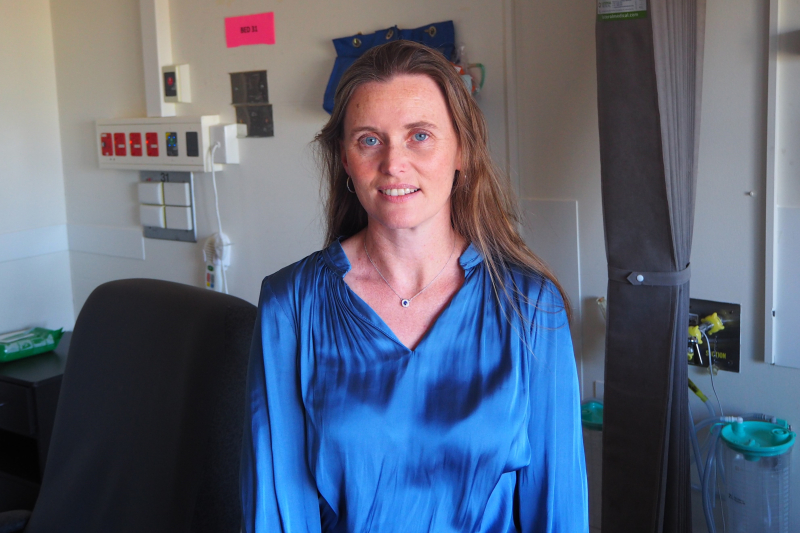 Dr Kelly Bertram