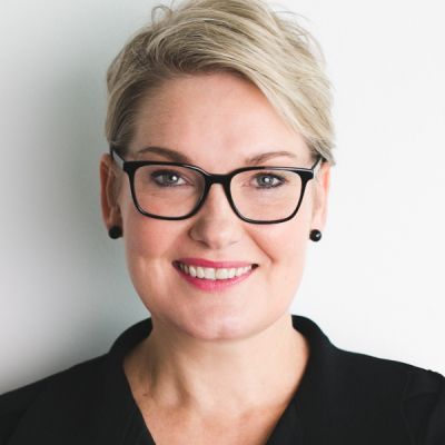 Ms Anna Leibel