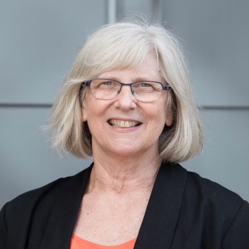 Prof Jennifer Hoy